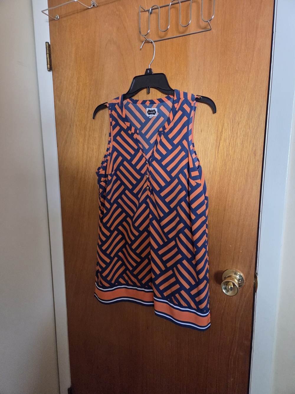 Sleeveless Geometric Print Tank Top - Navy and Orange